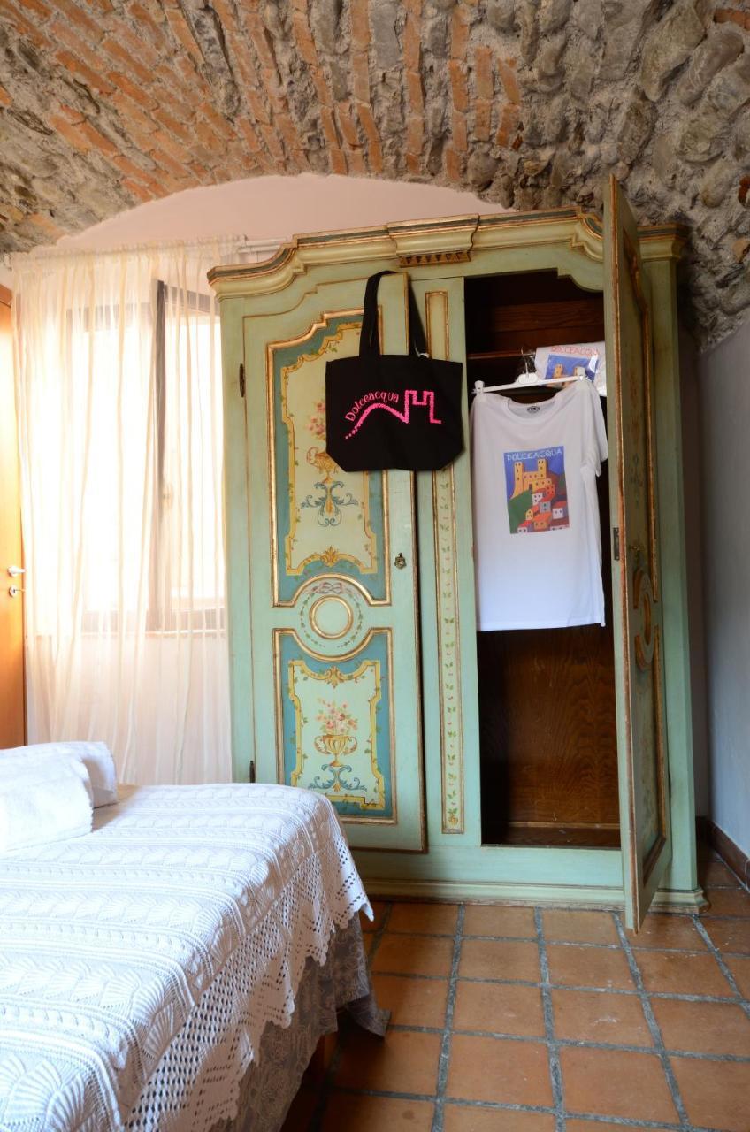 Appartement L'Antica Torre à Dolceacqua Extérieur photo