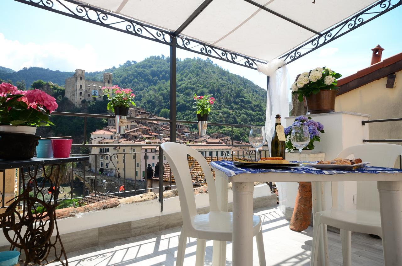 Appartement L'Antica Torre à Dolceacqua Extérieur photo