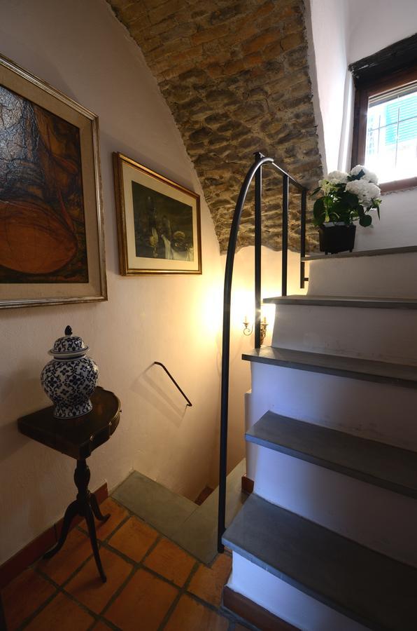 Appartement L'Antica Torre à Dolceacqua Extérieur photo