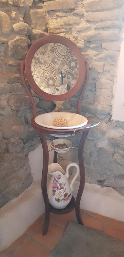 Appartement L'Antica Torre à Dolceacqua Extérieur photo